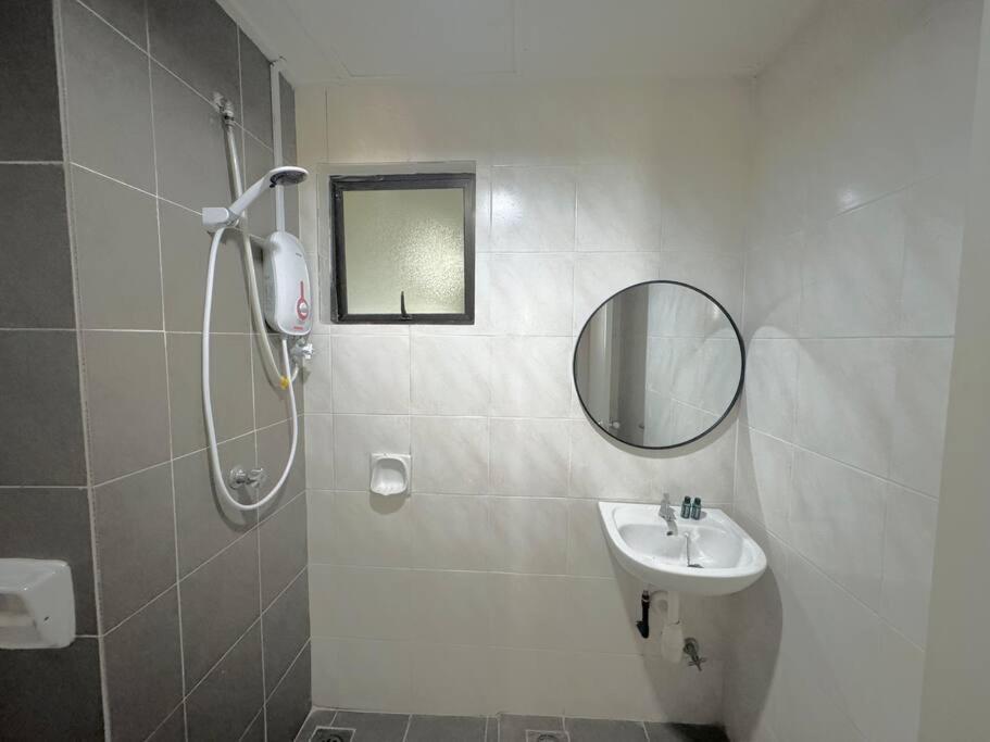 Minumum 7Days 3Br At Pju 10 Damansaradamai Apartamento Petaling Jaya Exterior foto